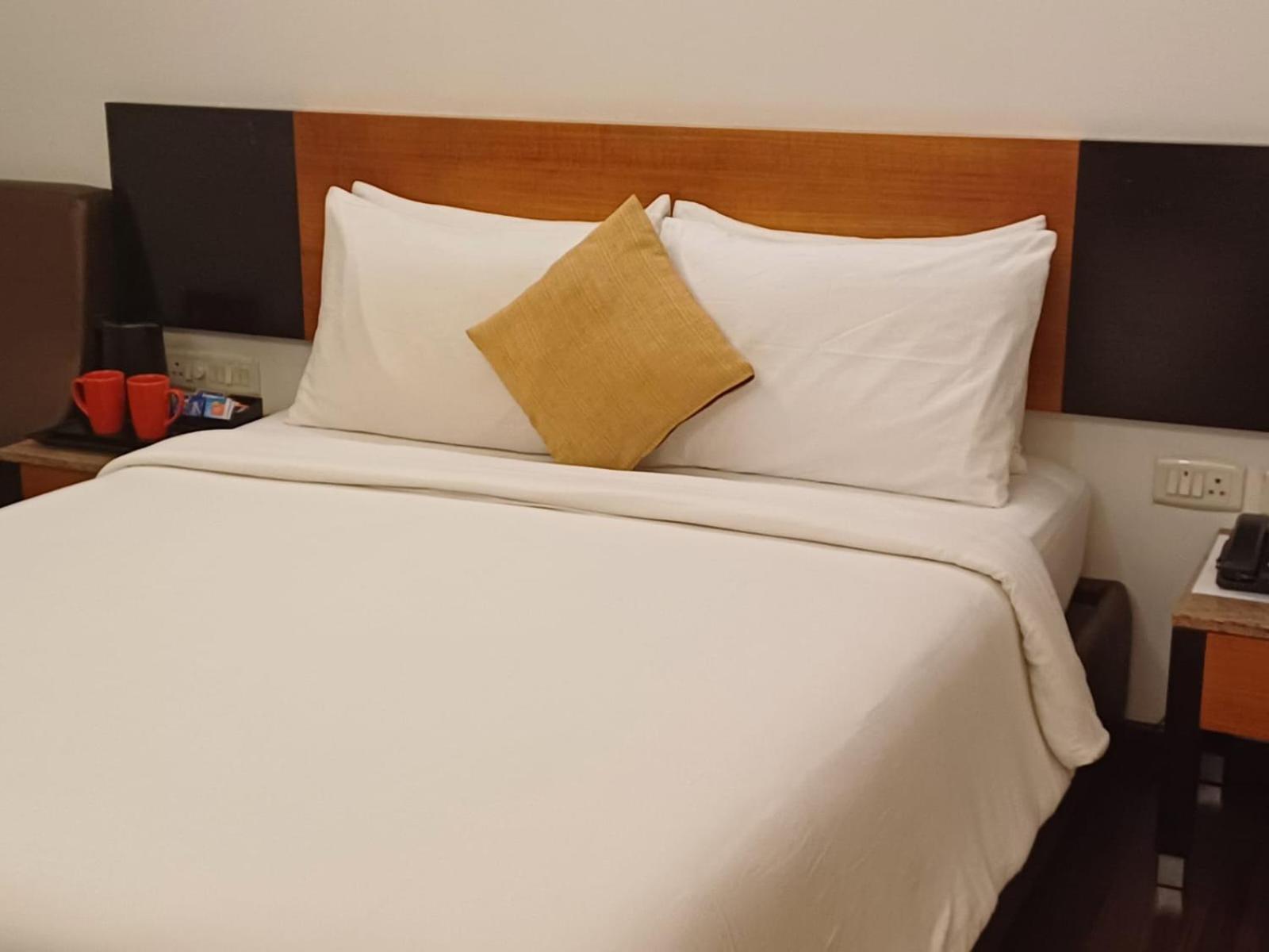 D And A Boutique Hotel شيناي المظهر الخارجي الصورة