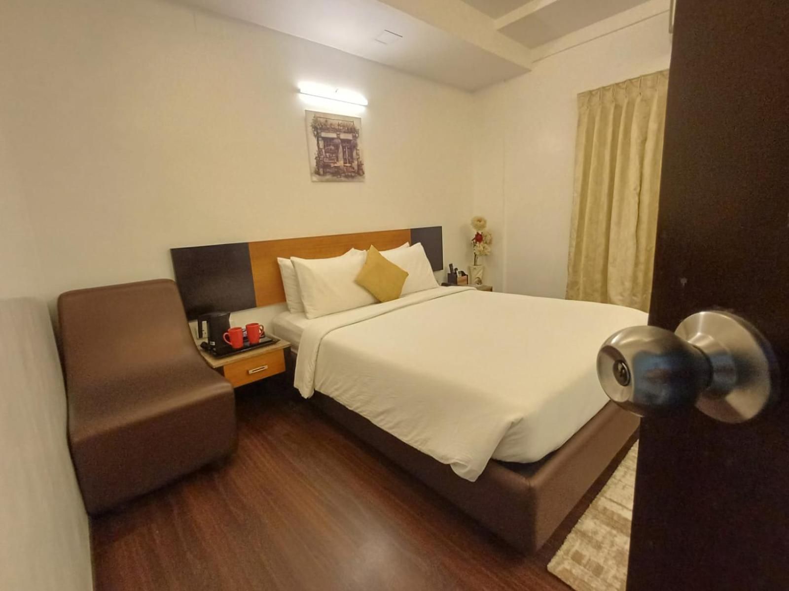 D And A Boutique Hotel شيناي المظهر الخارجي الصورة
